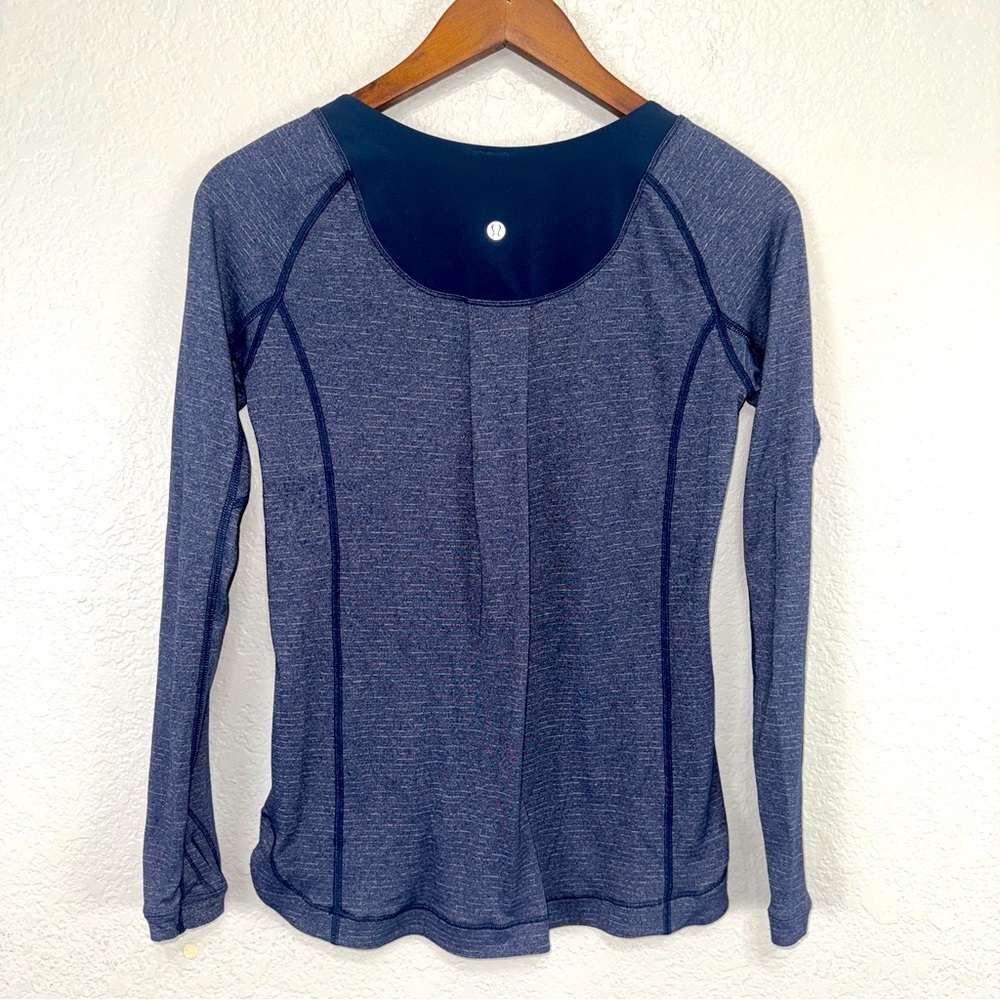 Lululemon Athletica Turn It Up Long Sleeve Top Heather Inkwell‎ Blue Small #cc